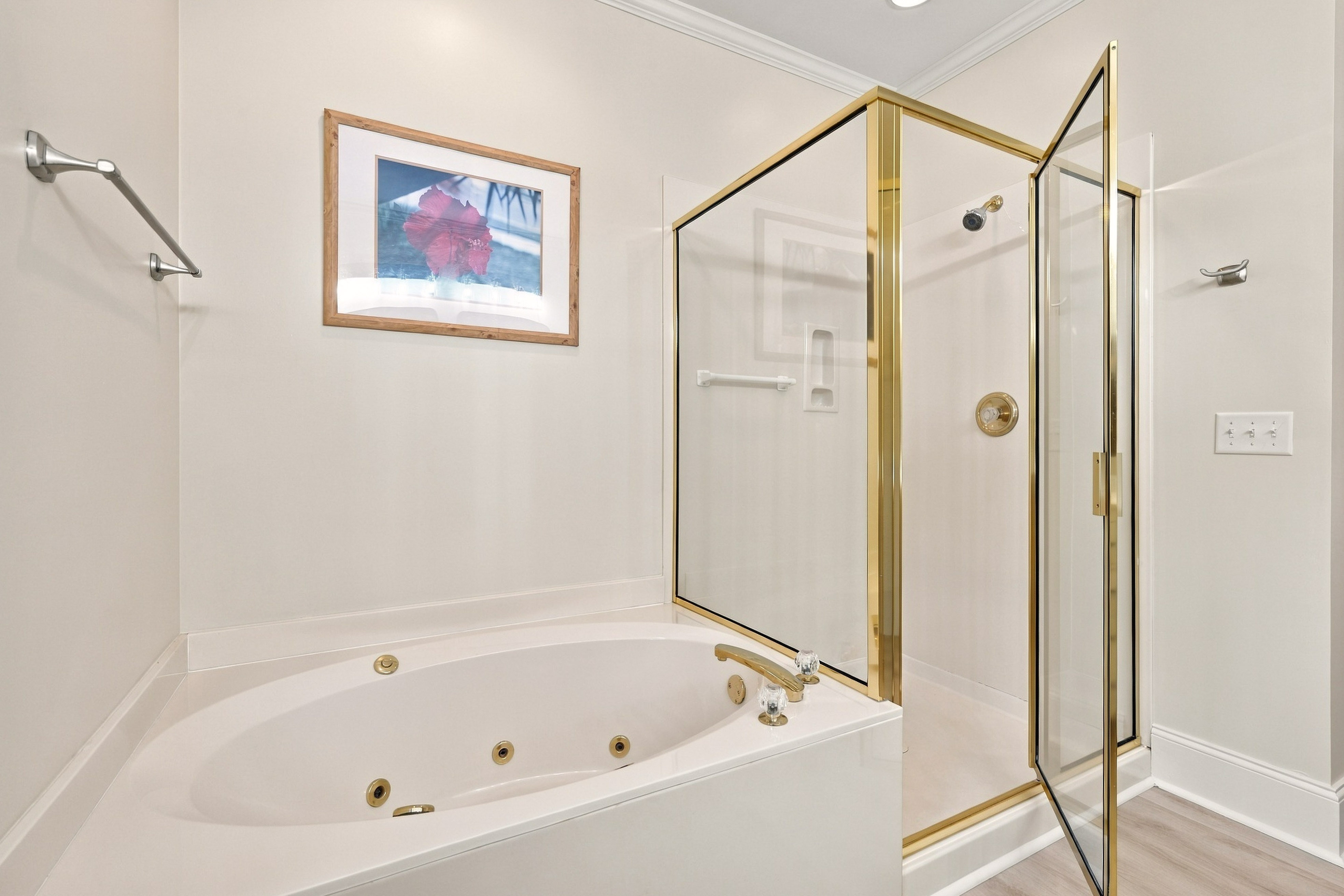 108 Mayfair Court image 27